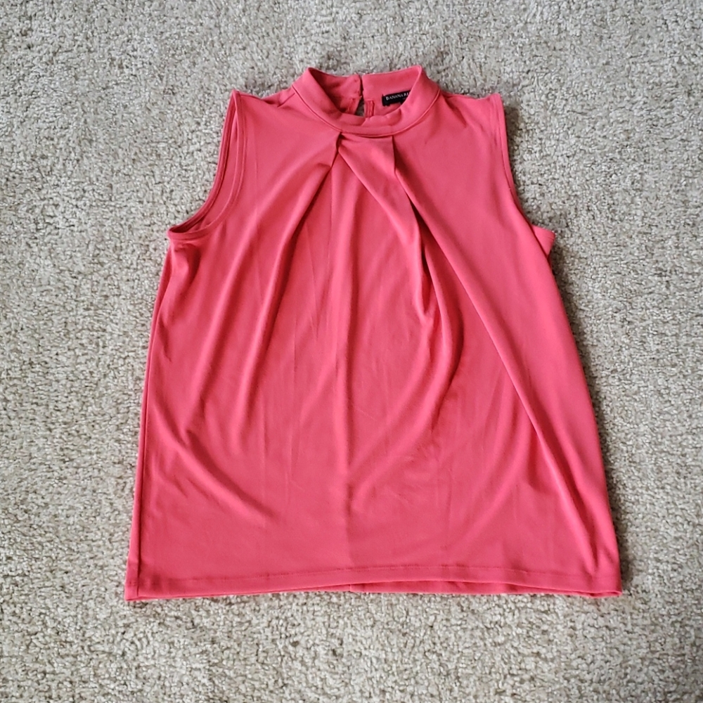 Banana Republic Pink blouse. Size Medium